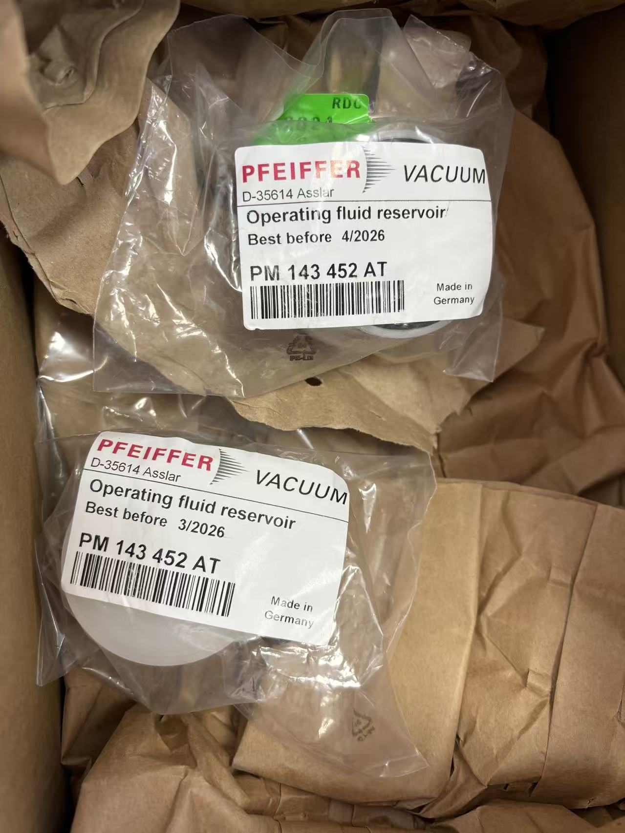 Pfeiffer HiPace 450 700 Oil Fluid Reservoir Kit,PM 143452AT